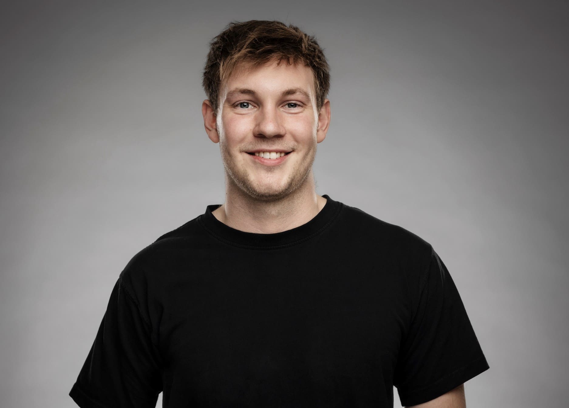 Rói í starvi hjá LM Electric